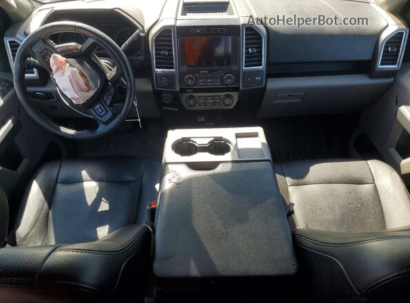 1FTFX1EG5GKF37141 2016 FORD F150 Silver Widok deski rozdzielczej