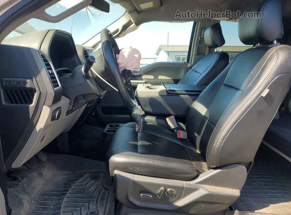 1FTFX1EG5GKF37141 2016 FORD F150 Silver Widok wnętrza z przodu