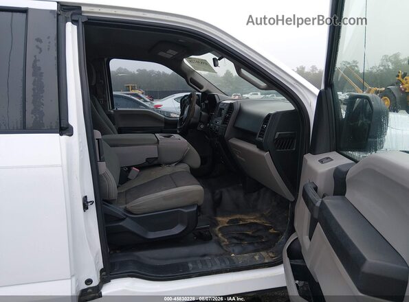 1FTFX1EG6GKD58834 2016 FORD F150 White Widok wnętrza z przodu