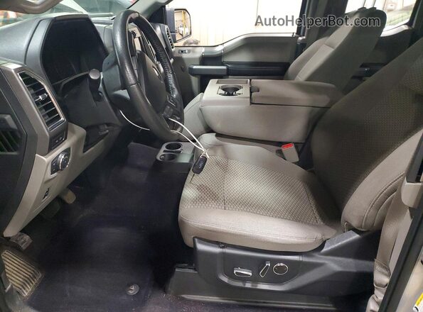 1FTFX1EG7GFA19900 2016 FORD F150 Silver Սալոնի դիմացի տեսք