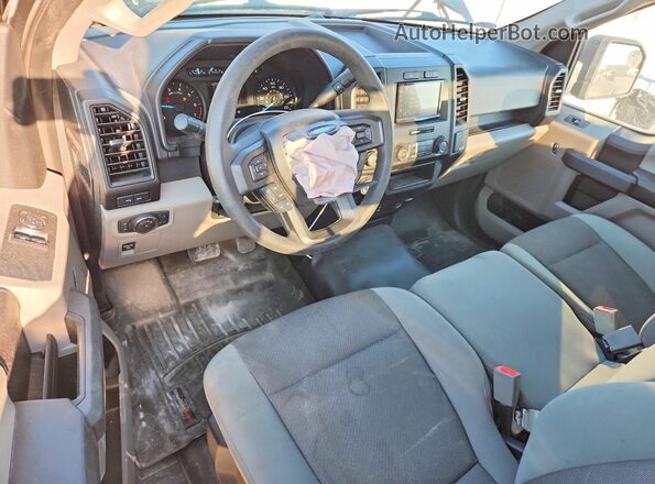 1FTMF1C52LKD73885 2020 FORD F150 Gray Vista del salpicadero