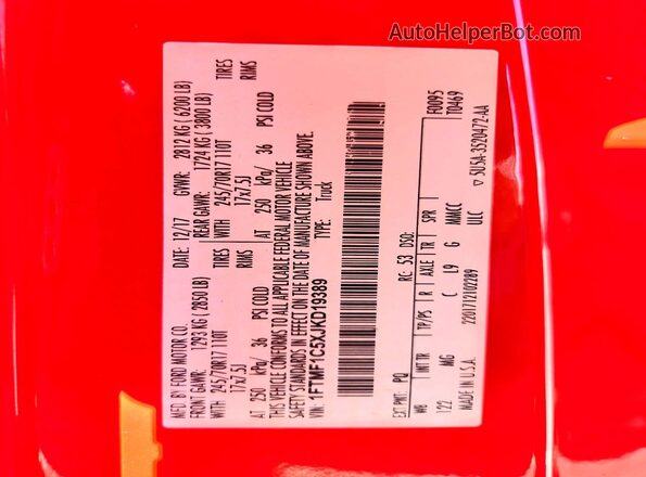 1FTMF1C5XJKD19389 2018 FORD F150 Red Widok komory silnika