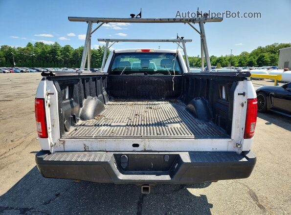 1FTMF1C80GKD07268 2016 FORD F150 White Widok z tyłu