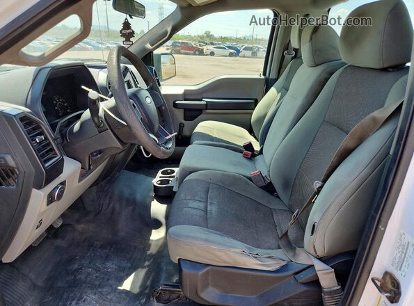 1FTMF1C81GKE47118 2016 FORD F150 White Вид салону спереду