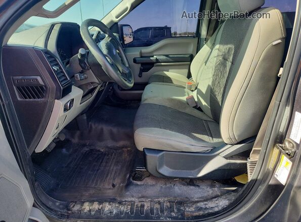 1FTMF1C82GFB71282 2016 FORD F150 Серый Вид салона спереди