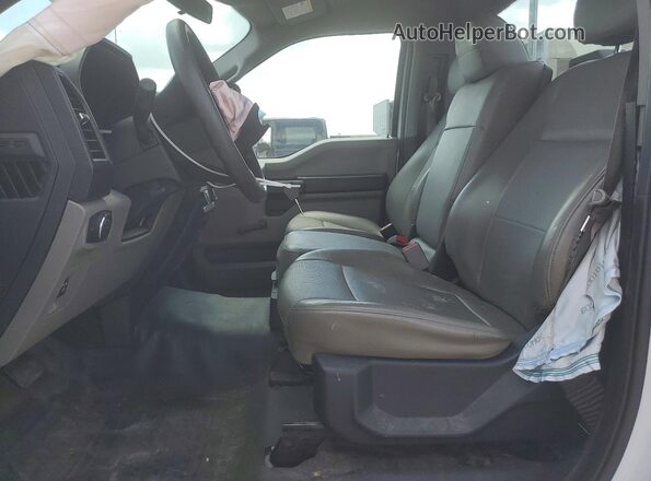 1FTMF1C86GKD25600 2016 FORD F150 White Սալոնի դիմացի տեսք