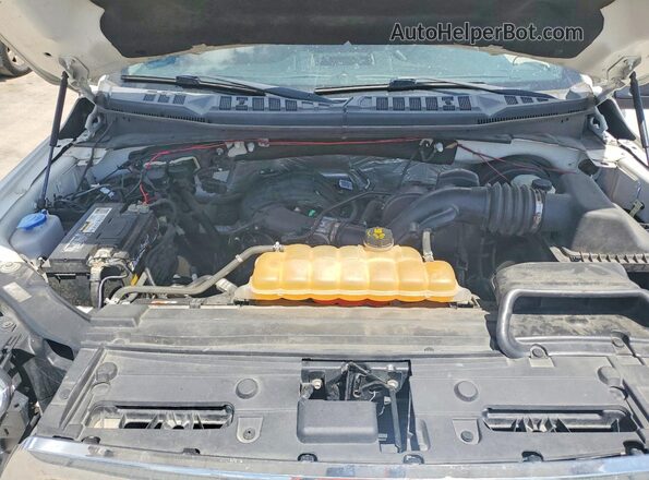 1FTMF1C87GFA73221 2016 FORD F150 White Widok wnętrza z tyłu