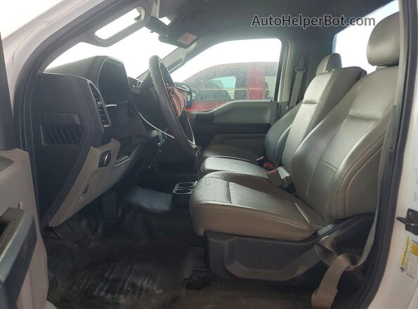 1FTMF1C87GKE26872 2016 FORD F150 Белый Вид салона спереди
