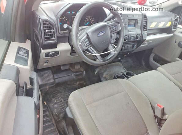1FTMF1C89HKC51915 2017 FORD F150 Red Dashboard view