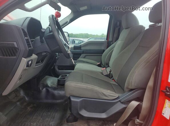 1FTMF1C89HKC51915 2017 FORD F150 Red Front interior view