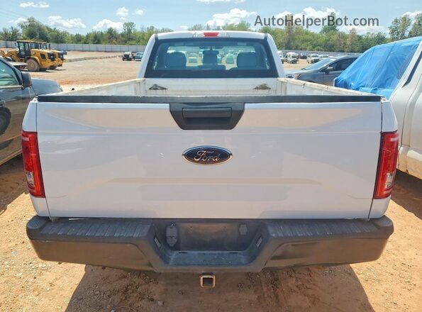 1FTMF1C89HKD80799 2017 FORD F150 Белый Вид сзади