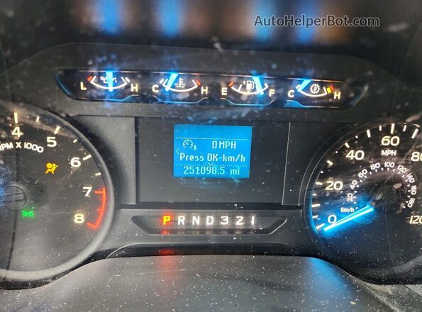 1FTMF1C8XHKD02645 2017 FORD F150 Silver Սարքավորումների վահանակի տեսք