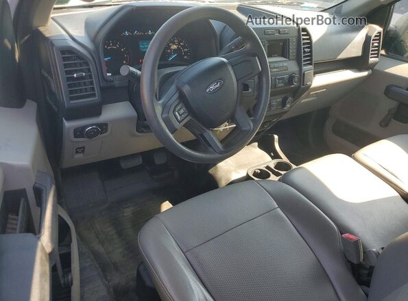 1FTMF1CB0JFB20902 2018 FORD F150 White Առջևի վահանակի տեսք