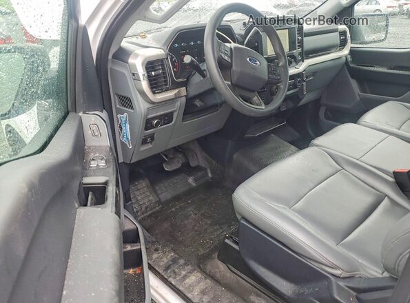 1FTMF1CB0MKD71897 2021 FORD F150 Белый Вид панели приборов