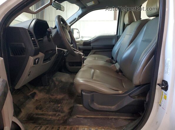 1FTMF1CB2LFA73892 2020 FORD F150 White Vista interior delantera