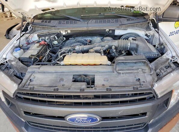 1FTMF1CB2LFA73892 2020 FORD F150 White Vista interior trasera