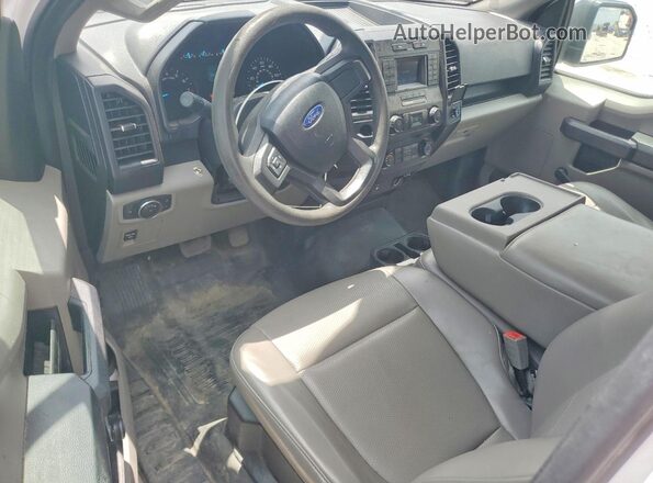 1FTMF1CB4KKF01094 2019 FORD F150 White Вид панелі приладів