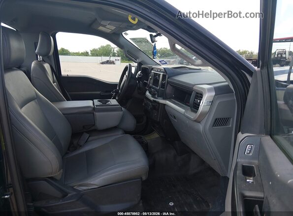 1FTMF1CB5NKE12851 2022 FORD F150 Черный Вид салона спереди