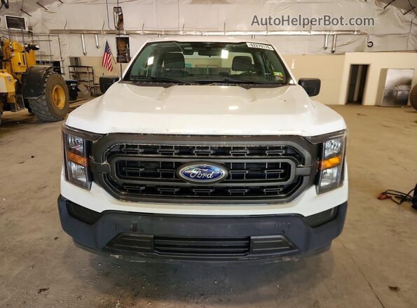 1FTMF1CB5PKE33119 2023 FORD F150 Белый Вид спереди