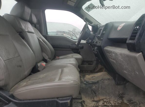 1FTMF1CB6KKE52125 2019 FORD F150 White Widok wnętrza z przodu