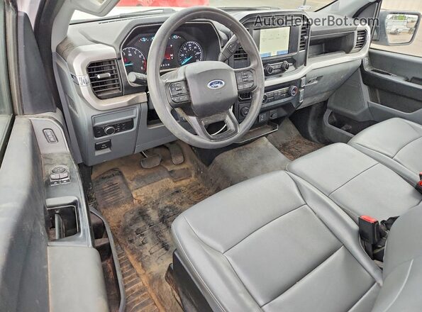 1FTMF1CB7NKF06066 2022 FORD F150 White Vista del salpicadero