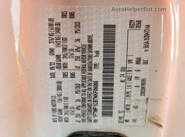 1FTMF1CB7NKF06066 2022 FORD F150 White Vista del compartimento del motor