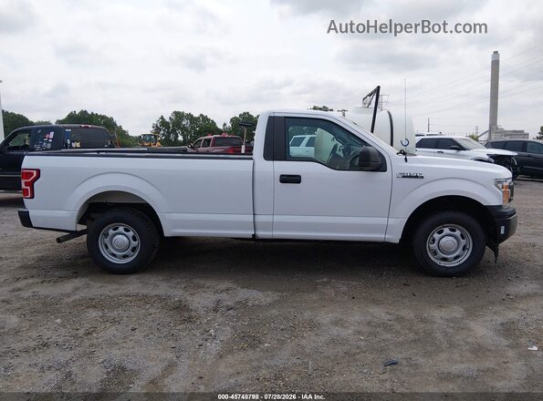 1FTMF1CB8JKF31309 2018 FORD F150 Белый Вид задней части салона