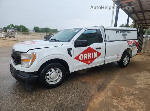 1FTMF1CB8NKE11516 2022 FORD F150 White 