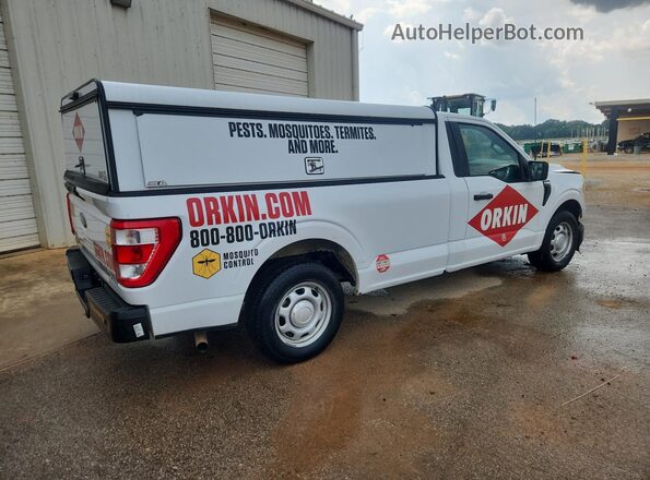 1FTMF1CB8NKE11516 2022 FORD F150 White 