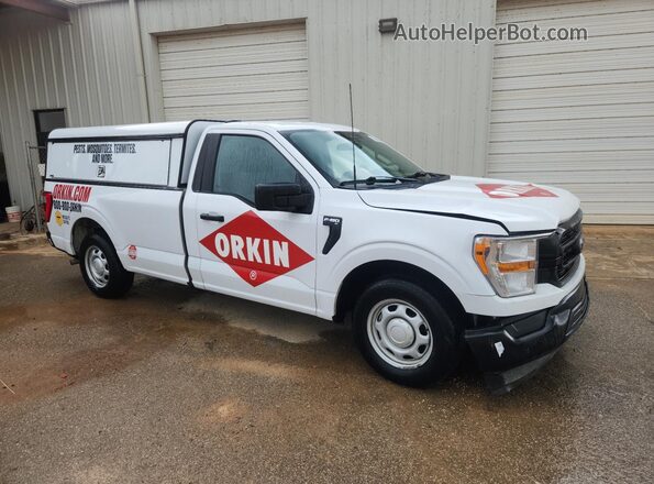 1FTMF1CB8NKE11516 2022 FORD F150 White 