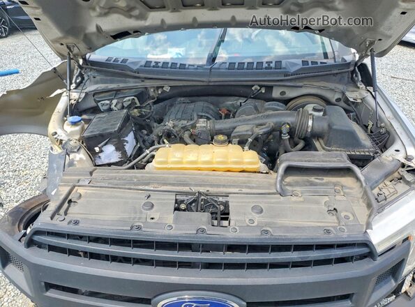 1FTMF1CB9KKD21609 2019 FORD F150 Silver უკანა სალონის ხედი