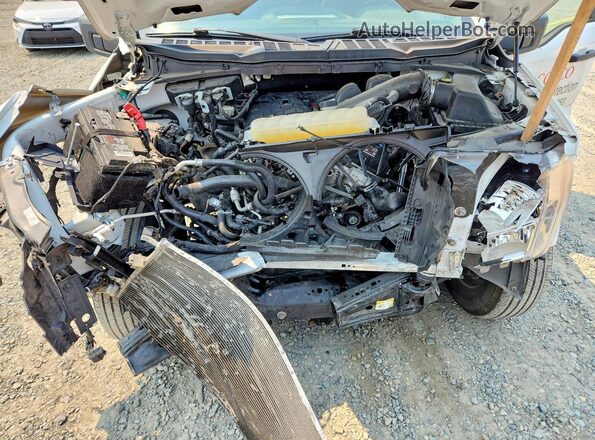 1FTMF1CBXNKE65951 2022 FORD F150 White Widok wnętrza z tyłu