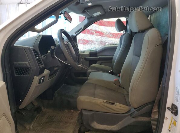 1FTMF1CF2HKD78889 2017 FORD F150 White Вид салону спереду