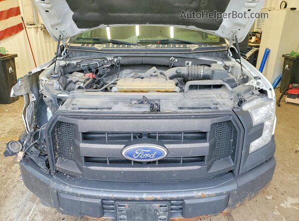 1FTMF1CF2HKD78889 2017 FORD F150 White Вид задньої частини салону
