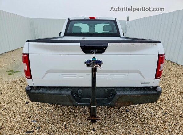 1FTMF1CP0JKD23369 2018 FORD F150 White უკანა ხედი