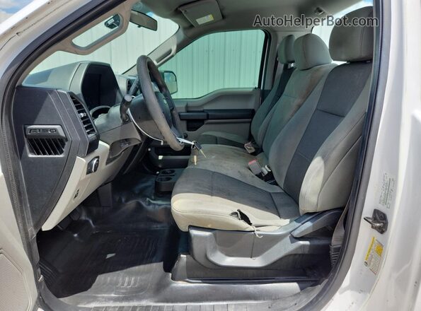 1FTMF1CP0JKD23369 2018 FORD F150 White 