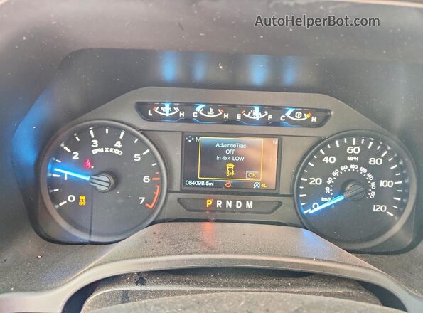 1FTMF1E50JKF49343 2018 FORD F150 Белый Вид щитка приборов