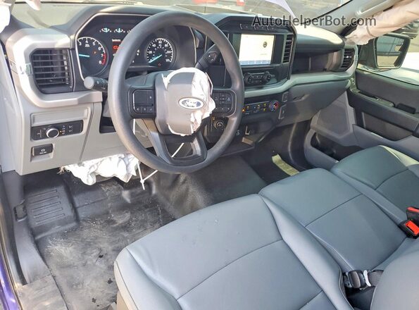 1FTMF1E55NKD26446 2022 FORD F150 Фиолетовый Вид панели приборов