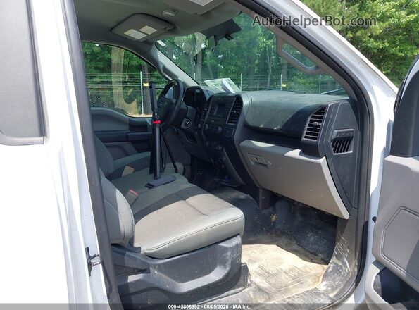 1FTMF1EB2JKF31321 2018 FORD F150 White Front interior view