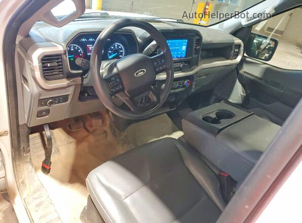 1FTMF1EB4NKD82710 2022 FORD F150 White Вид панелі приладів