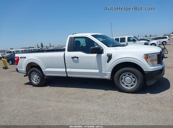 1FTMF1EB7MKE08392 2021 FORD F150 White Widok wnętrza z tyłu