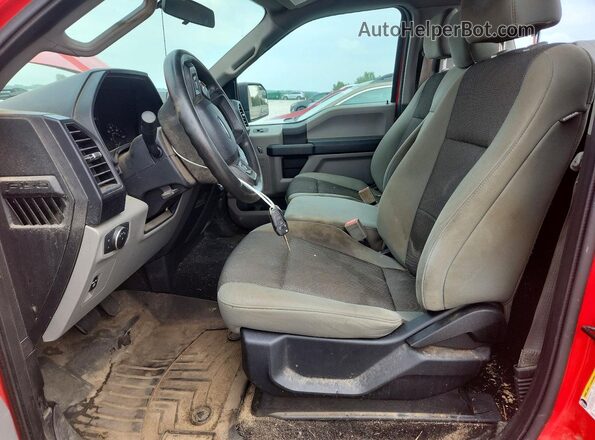 1FTMF1EB9KKC92402 2019 FORD F150 Красный Вид салона спереди