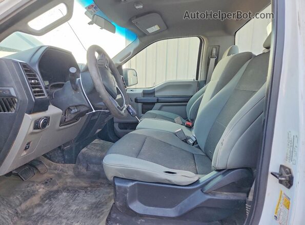 1FTMF1EBXJKE52558 2018 FORD F150 White წინა სალონის ხედი