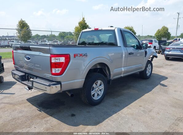 1FTMF1EP8PKD72275 2023 FORD F150 Silver Trasero derecho