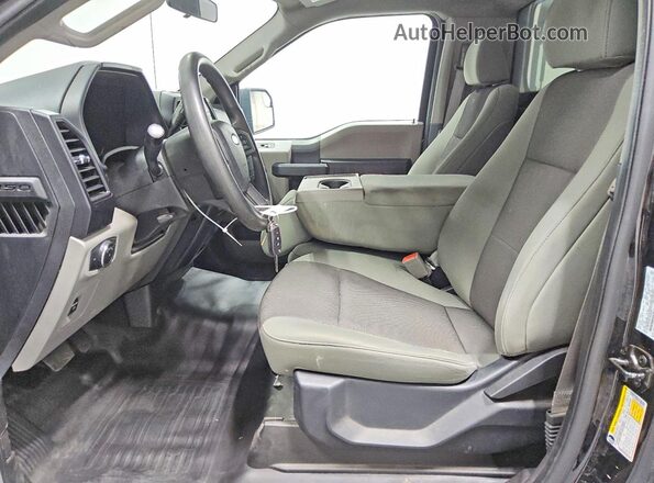 1FTMF1EP9LKE09229 2020 FORD F150 Черный Вид салона спереди