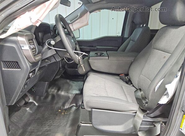 1FTMF1K52RKF03500 2024 FORD F150 Gray Vista interior delantera