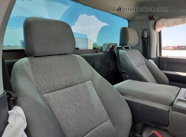 1FTMF1K56SKE31965 2025 FORD F150 Two Tone Rear seats view