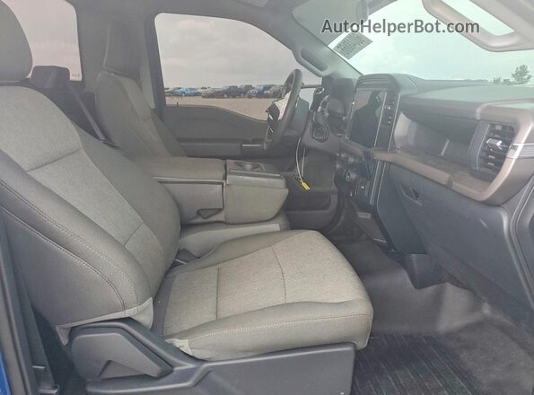 1FTMF1K57SKD35150 2025 FORD F150 Blue Vista de los asientos traseros