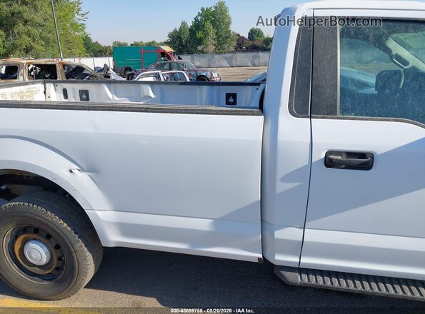 1FTNF1EG8GKF34412 2016 FORD F150 White Rear interior view