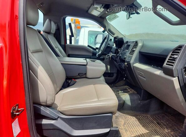 1FTRF3B61NEF37396 2022 FORD F350 Red Սալոնի դիմացի տեսք